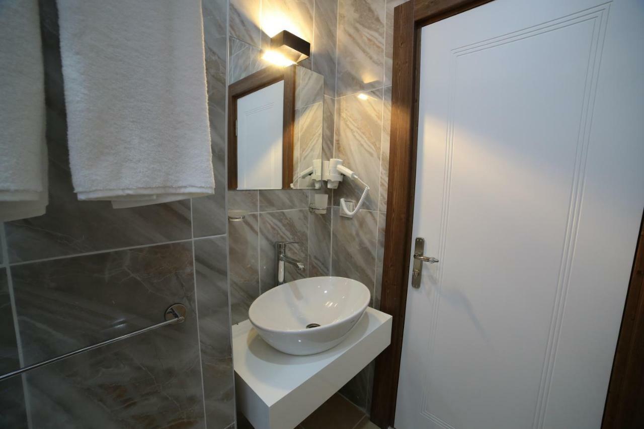Duhok Suits Istanbul Ngoại thất bức ảnh